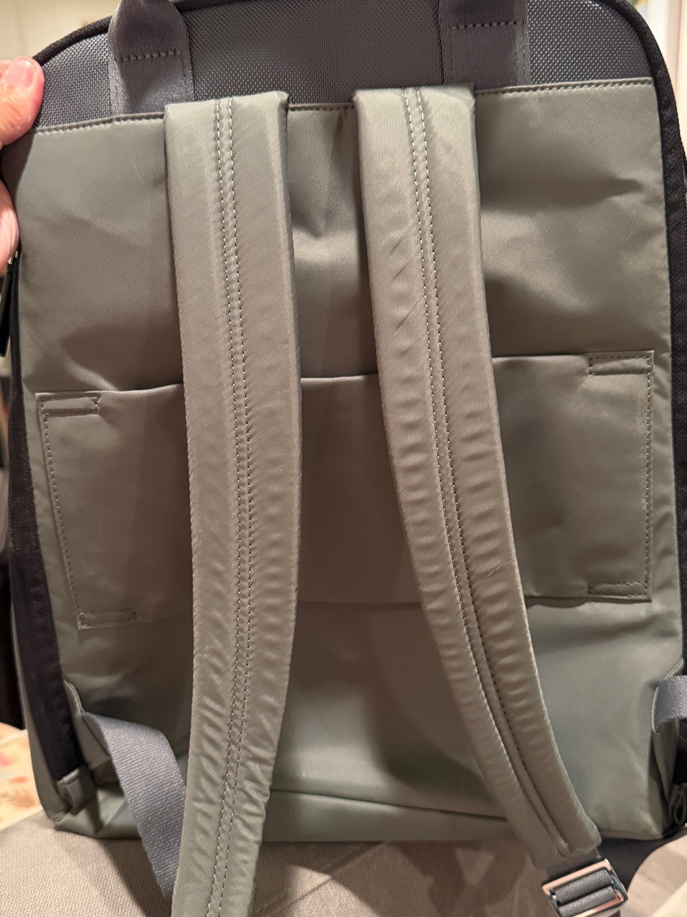 Tumi Olive Gray Men's Backpack with Black Accents - Picture 5 of 8